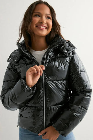 NUZA PUFFER