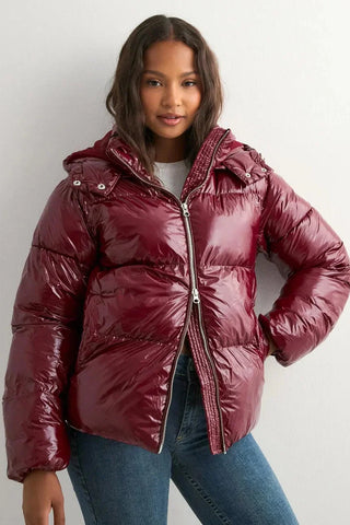 NUZA PUFFER