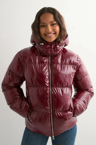 NUZA PUFFER