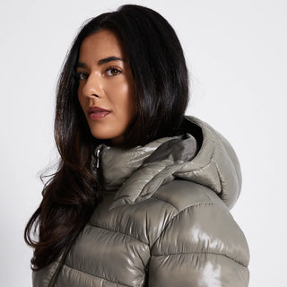 NIKKI PUFFER