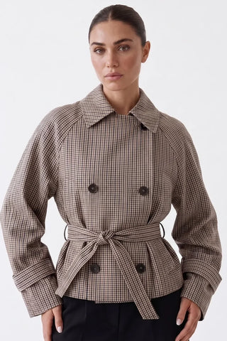 KAMELIA TRENCH